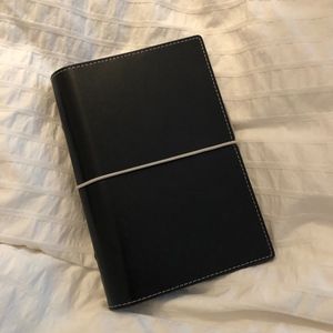 Filofax Domino Personal in Black